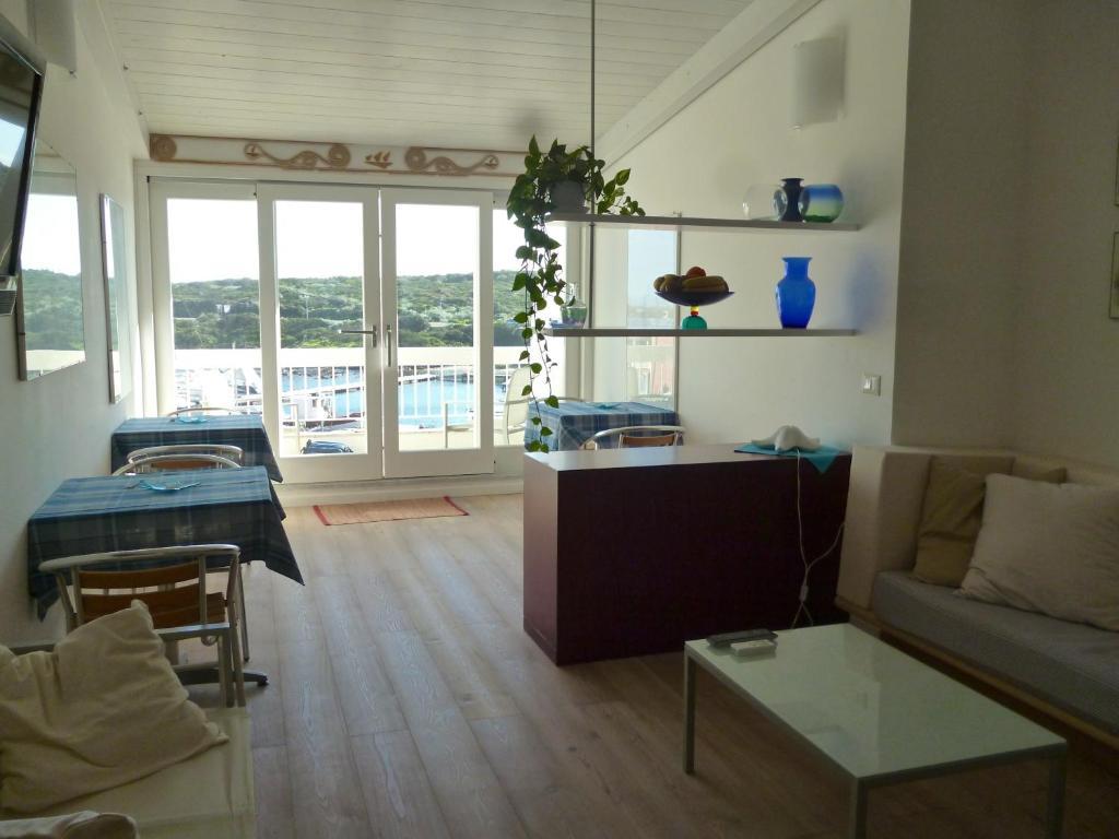 Domo Sul Porto Bed & Breakfast Stintino Bagian luar foto