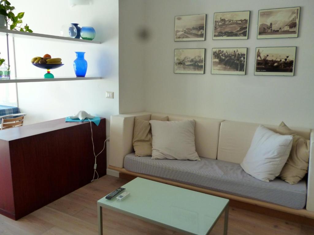 Domo Sul Porto Bed & Breakfast Stintino Bagian luar foto