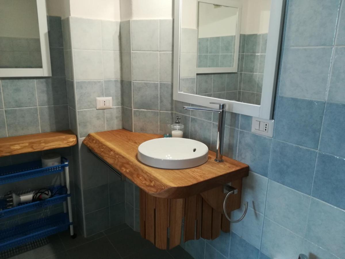 Domo Sul Porto Bed & Breakfast Stintino Bagian luar foto